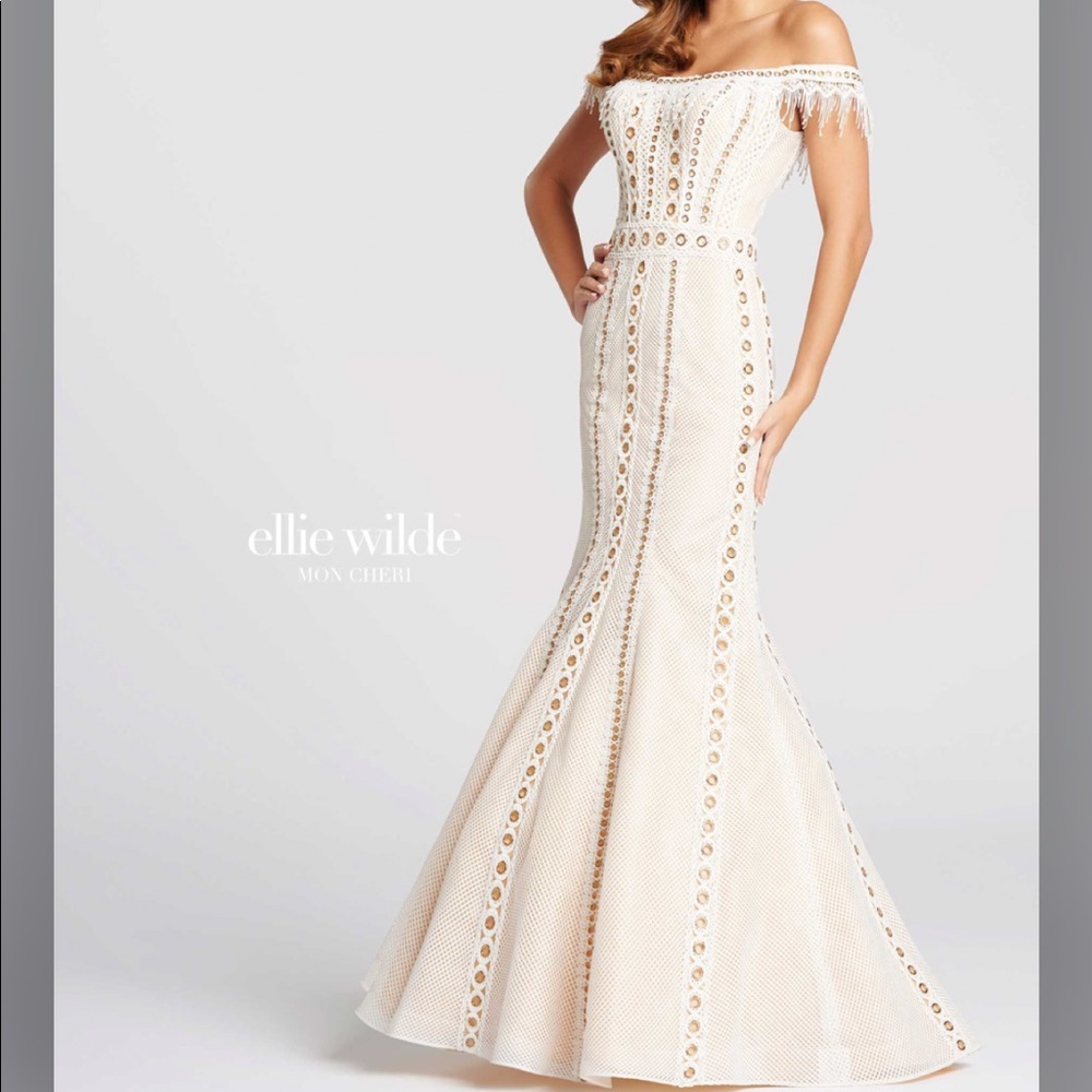 ⭐️DO NOT BY THIS⭐️ I’m looking for this dress